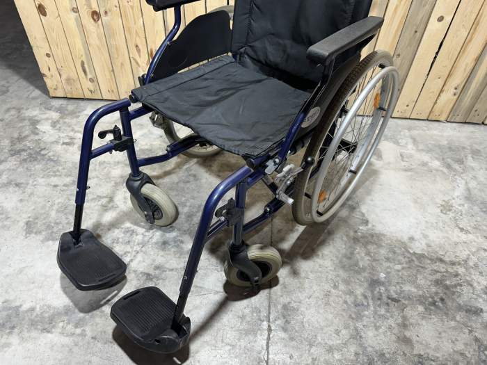 SILLA DE RUEDAS PLEGABLE
