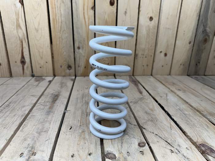 MUELLE SUSPENSION WP 92-220 H/Y