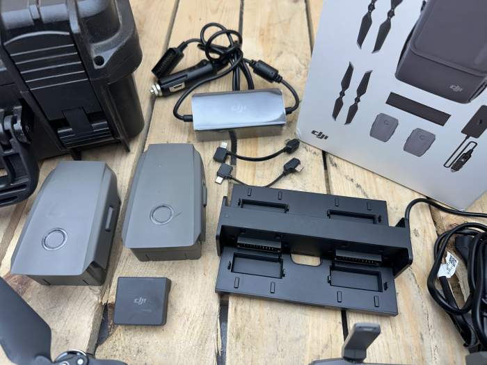 DRON DJI MAVIC 2 PRO FLY MORE KIT - QrBox.es