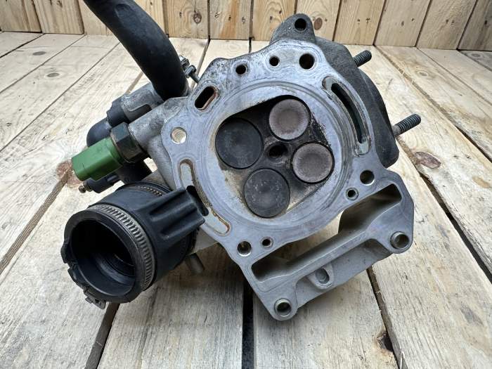 CULATA PIAGGIO BEVERLY 350 COMPLETA