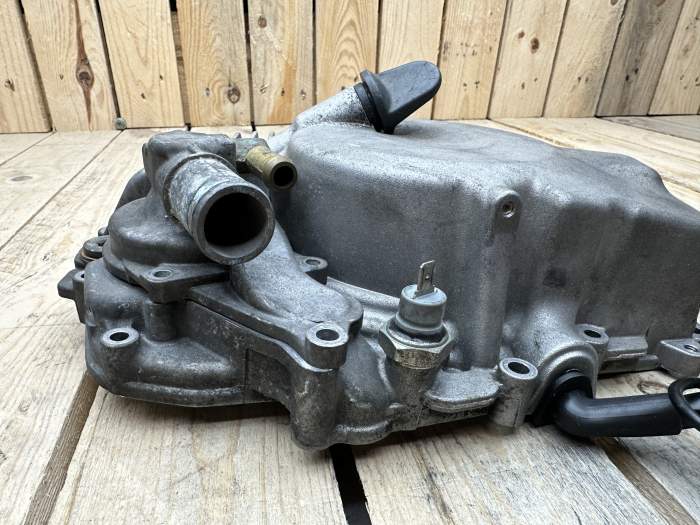 TAPA MOTOR IZQ. CON ESTATOR PIAGGIO BEVERLY 350