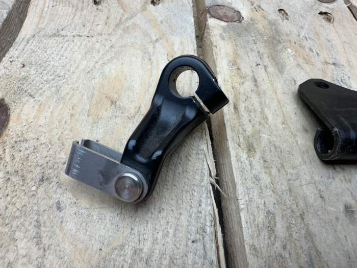 BRAZO EMBRAGUE ORIGINAL KTM 790/890