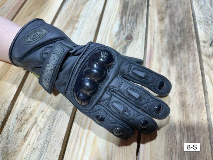 GUANTES T-S DE MOTO GARIBALDI CARBONO