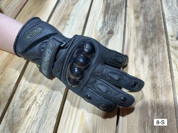 GUANTES T-S DE MOTO GARIBALDI CARBONO