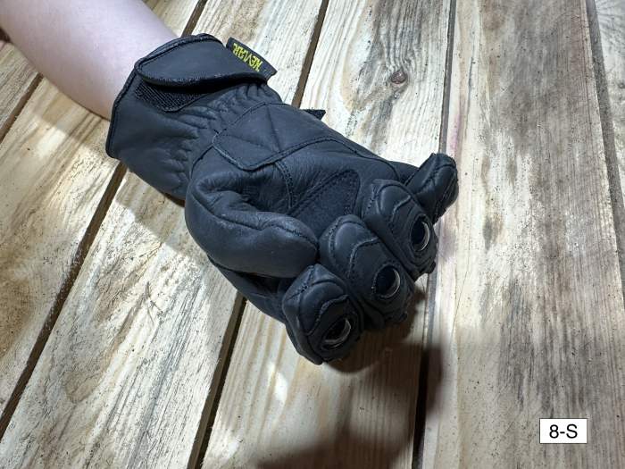 GUANTES T-S DE MOTO GARIBALDI CARBONO