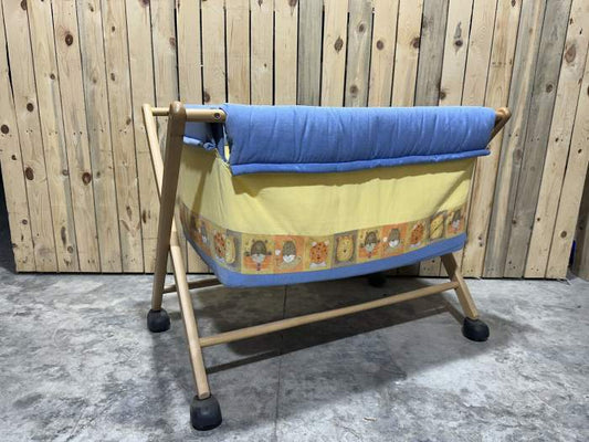 MOISÉS / CUNA DE BEBÉ CON RUEDAS Y COLCHÓN