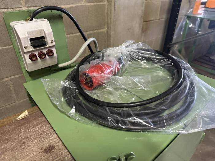 Lijadora De Banda Industrial Madera - QrBox.es