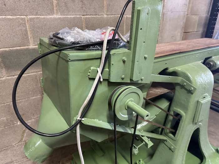 Lijadora De Banda Industrial Madera - QrBox.es