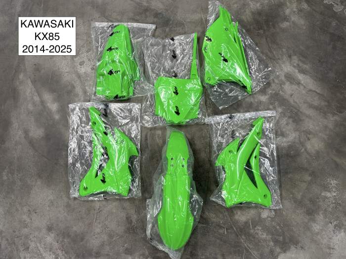 KIT PLASTICOS UFO KAWASAKI KX85 2014-2025 FLUOR