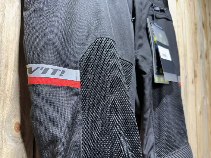 PANTALON T-XL REVIT TORNADO 2 NEGRO