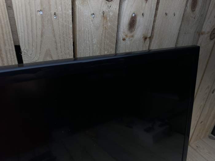 SAMSUNG TV 39 PULGADAS + SOPORTE PARED