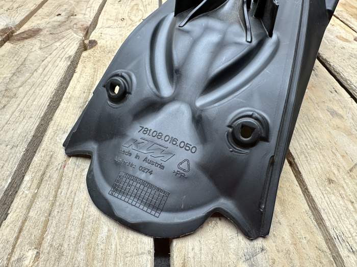 SOPORTE INFERIOR PORTAMATRICULAS KTM EXC 12-16