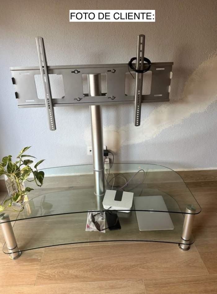 MESA CRISTAL CON SOPORTE TV - 50 PULGADAS 75KG - QrBox.es