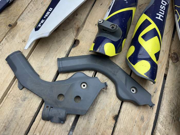 PLÁSTICA HUSQVARNA FE450 2022 MST RALLY