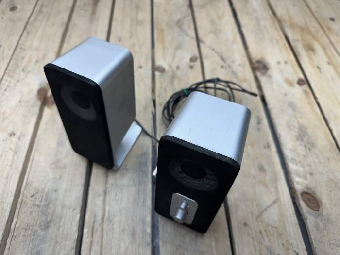 ALTAVOCES TRUST SOUNDFORCE 2.0 16W