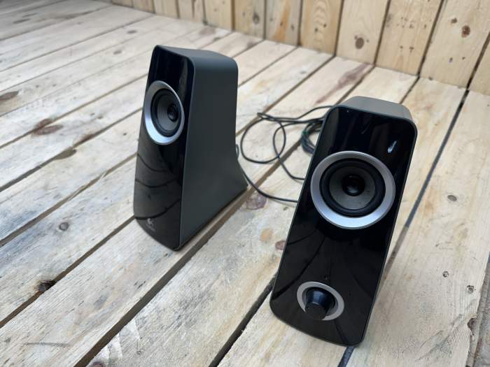 ALTAVOCES LOGITECH Z320 ESTÉREO 10W