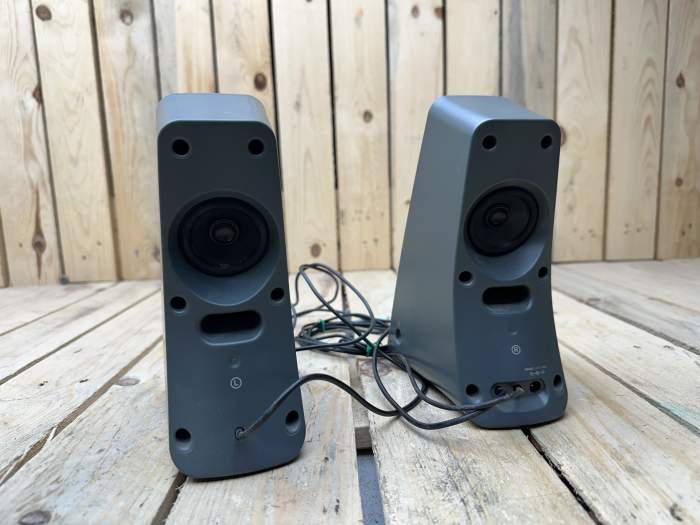 ALTAVOCES LOGITECH Z320 ESTÉREO 10W