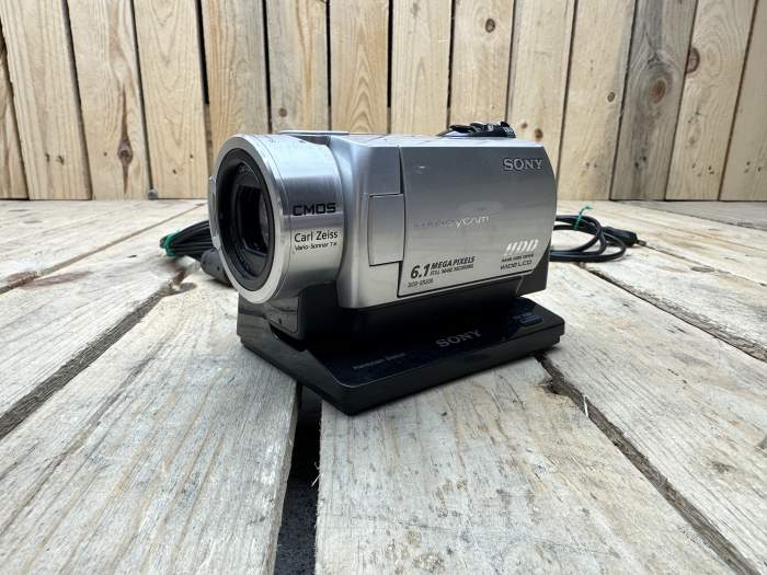SONY HANDYCAM CON DISCO DURO + BASE DISC BURN