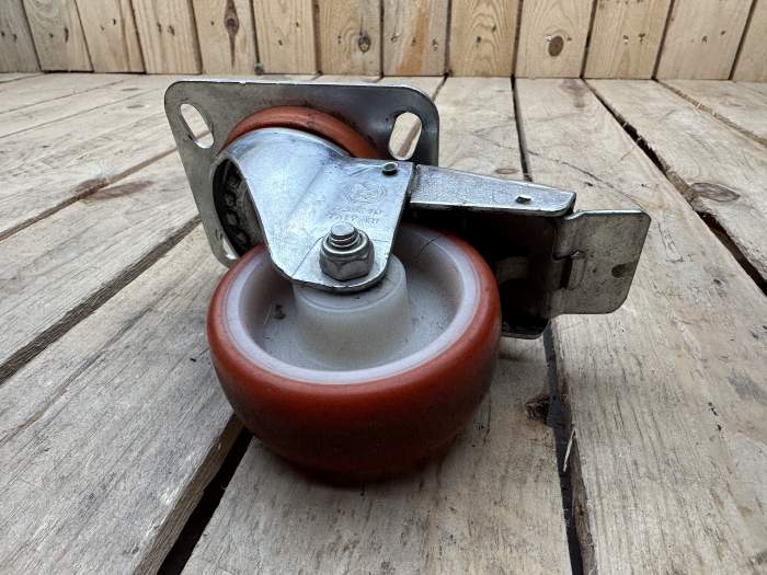 RUEDA INDUSTRIAL TELLURE RÔTA 8CM CON FRENO