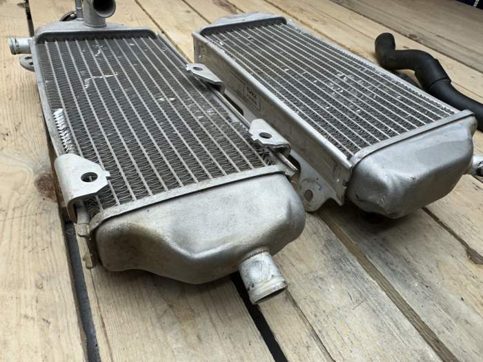 RADIADORES ORIGINALES YAMAHA WR450