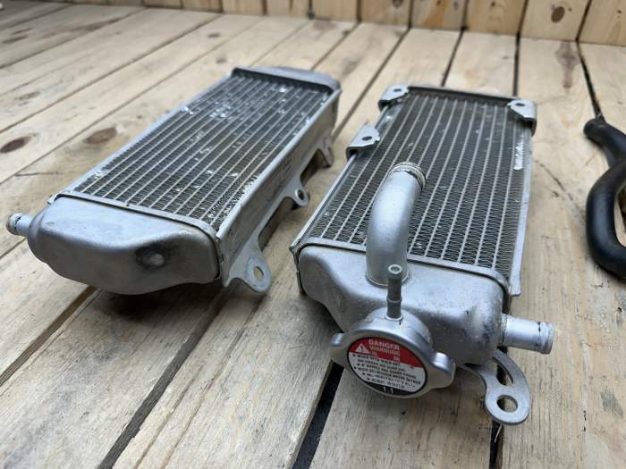 RADIADORES ORIGINALES YAMAHA WR450