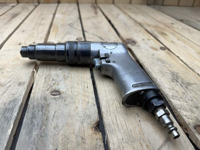 ATORNILLADOR NEUMÁTICO INDUSTRIAL PISTOLA 3