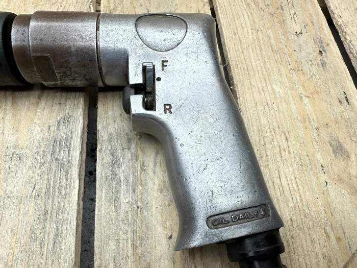 TALADRO NEUMÁTICO INDUSTRIAL PISTOLA 4