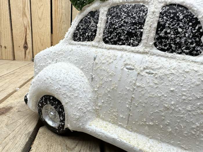 COCHE CON ARBOL NAVIDAD BLANCO