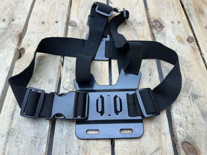 ARNÉS DE PECHO PARA CÁMARA TIPO GO PRO