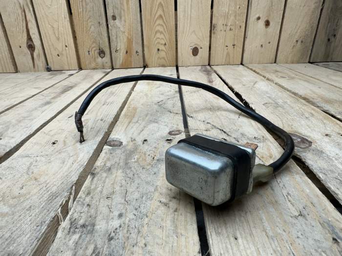 RELÉ DE ARRANQUE APRILIA FUTURA AF1