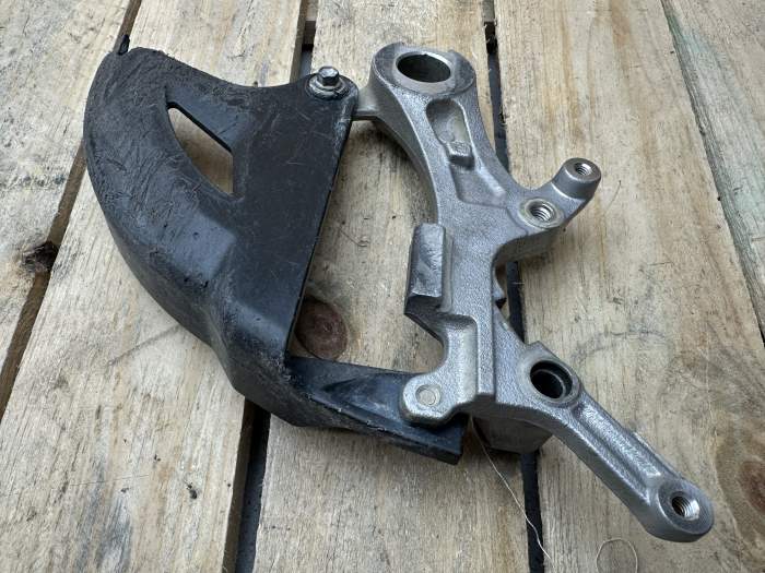 PROTECTOR DISCO FRENO TRASERO NISSIN