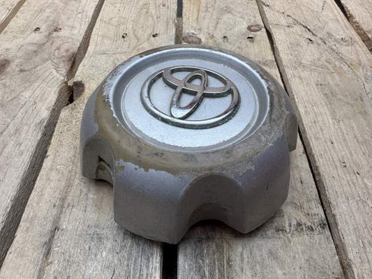 TAPACUBOS ORIGINAL TOYOTA HILUX