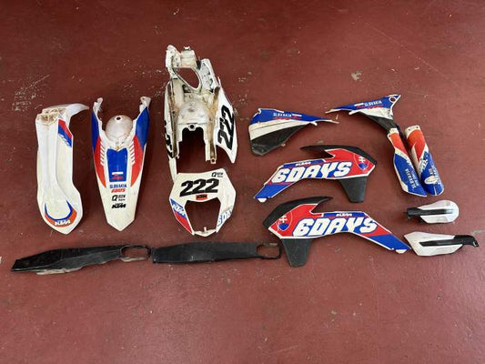 KIT PLÁSTICOS KTM 500 EXC SIX DAYS SLOVAKIA ISDE
