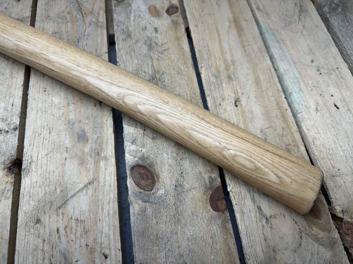 HACHA IRONSIDE 74CM