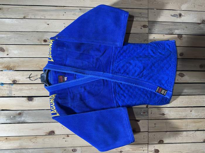 JUDOGUI LAGUNA GRAN MASTER 180