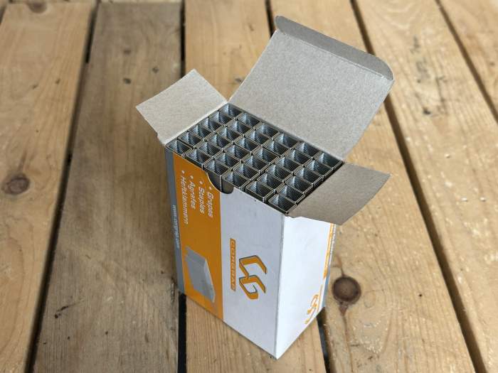 PACK 10.000 GRAPAS 80/08 GALVANIZADAS