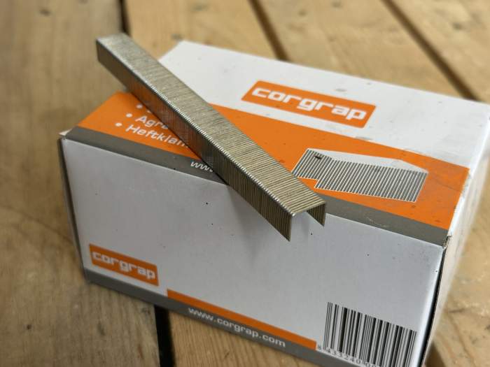 PACK 10.000 GRAPAS 80/10 GALVANIZADAS