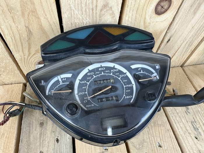 CUADRO INSTRUMENTOS HONDA SH125 2005 - QrBox.es
