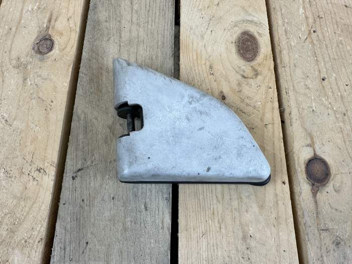 ESTRIBERA IZQUIERDA HONDA SH125 2005 - QrBox.es