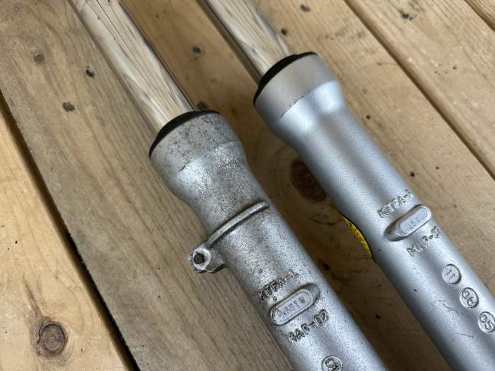 AMORTIGUADORES DELANTEROS HONDA SH125 2005