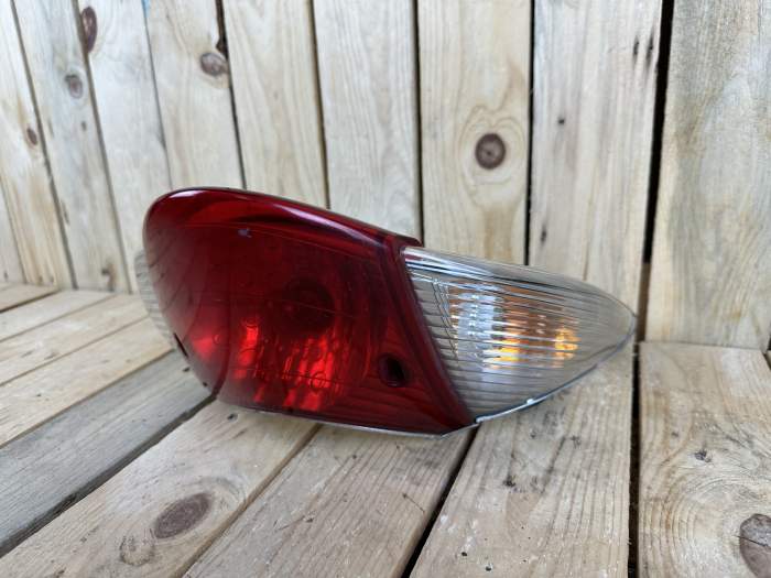 ÓPTICA TRASERA HONDA SH125 2005