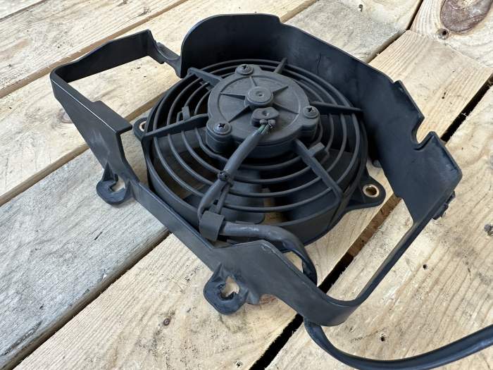 ELECTROVENTILADOR HONDA SH125 2005 - QrBox.es