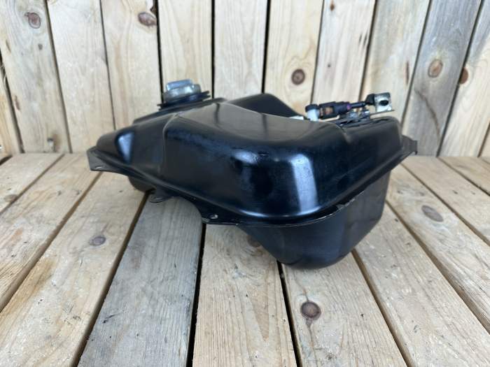 DEPÓSITO DE COMBUSTIBLE HONDA SH125 2005 - QrBox.es