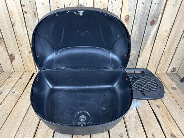 BAÚL TRASERO GIVI CON PARRILLA HONDA SH125 2005