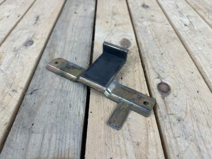 SOPORTE BATERÍA HONDA SH125 2005