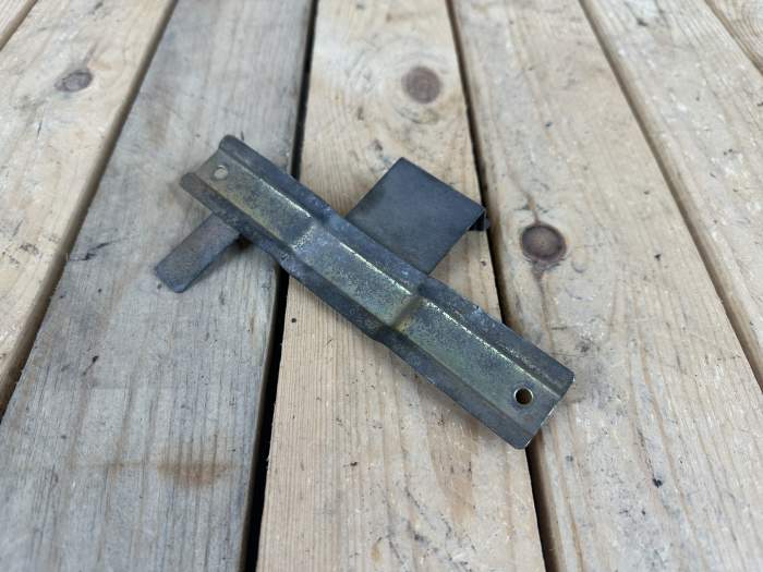 SOPORTE BATERÍA HONDA SH125 2005