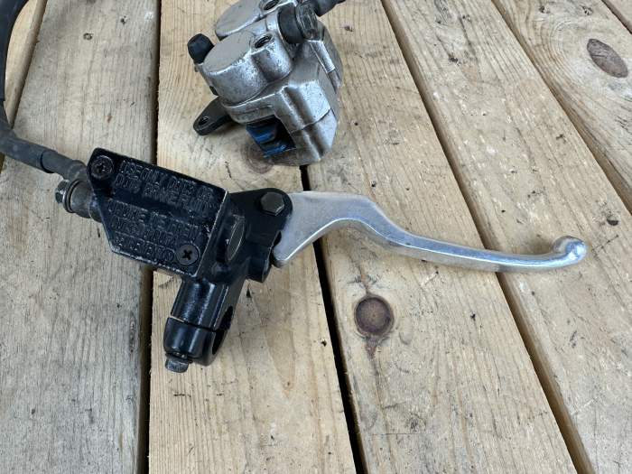 SISTEMA DE FRENADO DELANTERO SYM SR125 125