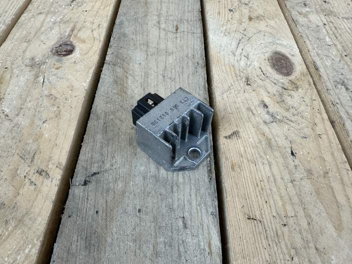 REGULADOR DE VOLTAJE SYM SYMPHONY SR125 2011