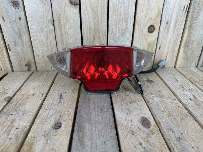 PILOTO TRASERO SYM SYMPHONY SR125 2011