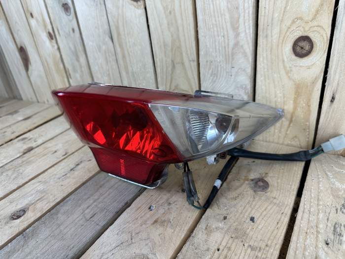 PILOTO TRASERO SYM SYMPHONY SR125 2011